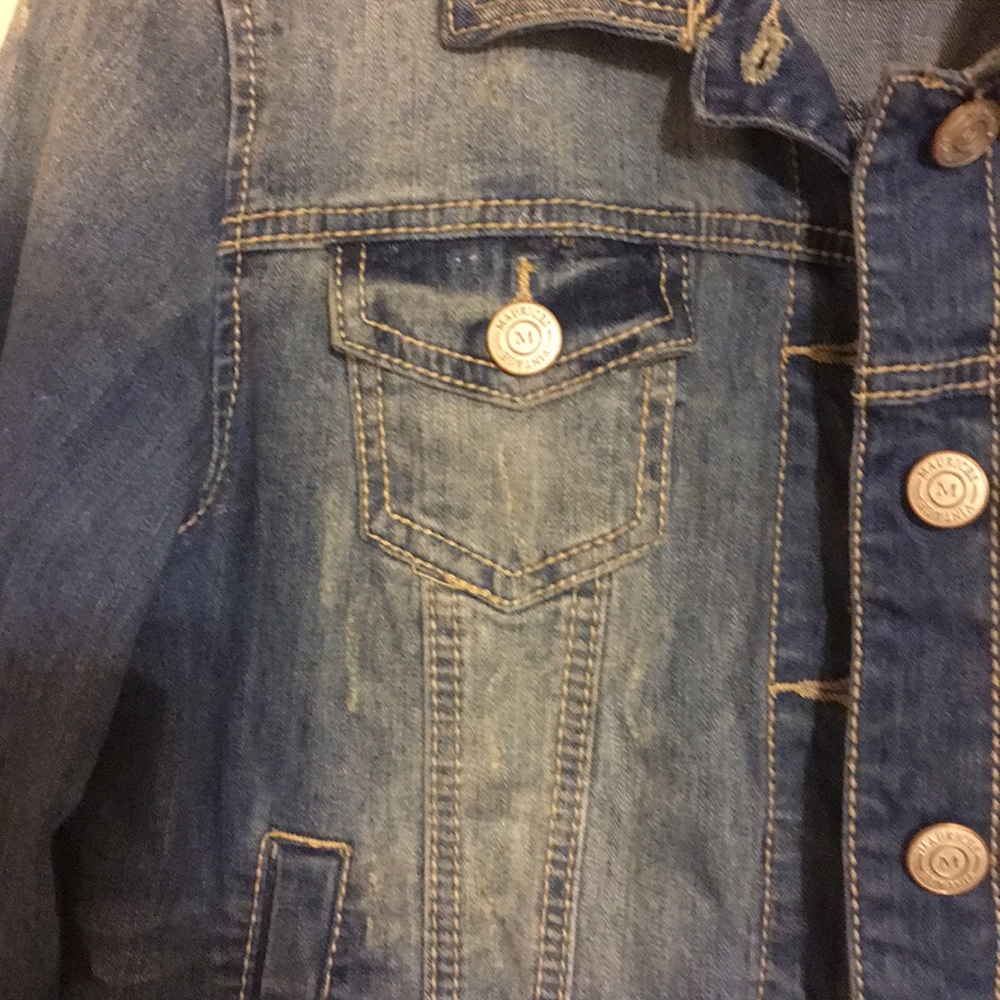 Maurice’s denouncing jacket - Picture 3 of 4